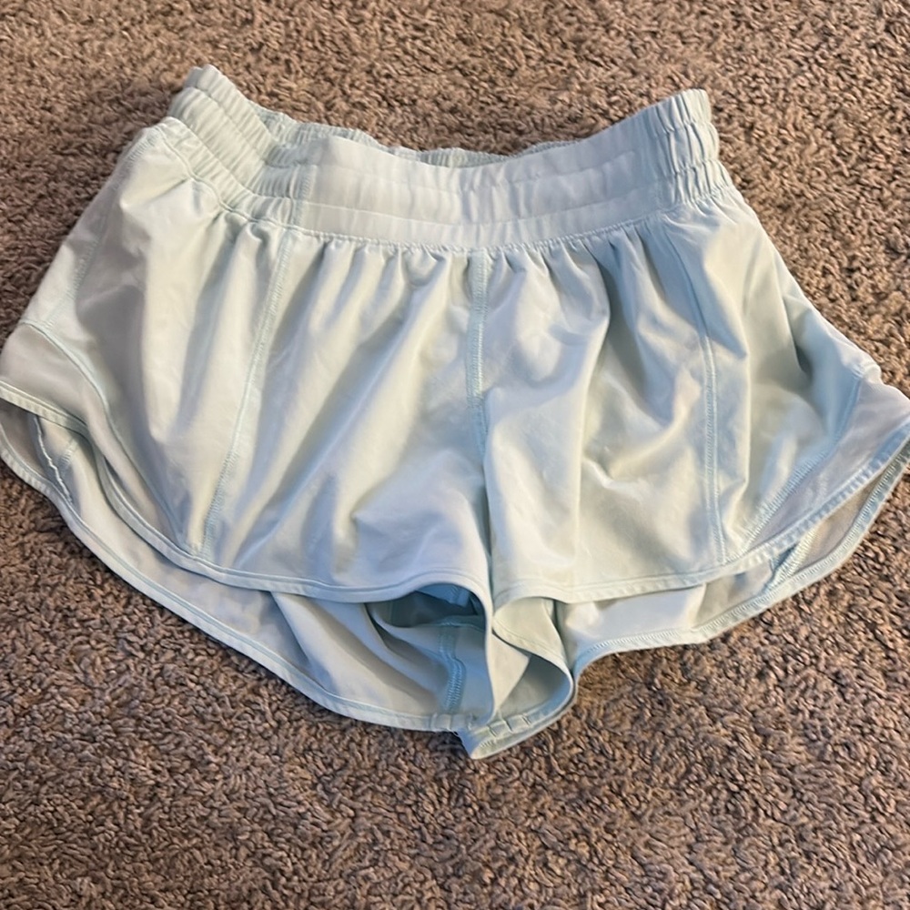 Lululemon seafoam hotty hot shorts